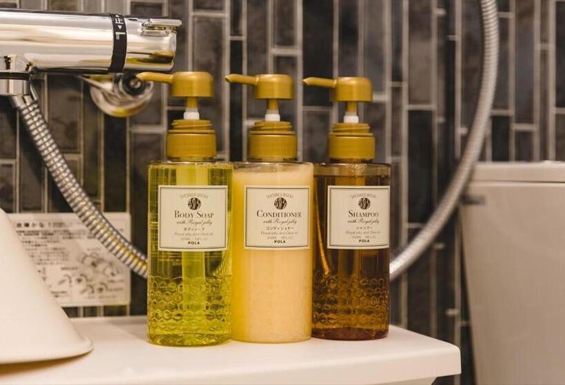 اتاق لوکس با بالکن, Takuto Hotel Osaka Shinsaibashi