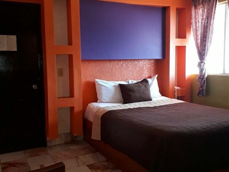 Basic Room Double Bed, Grand  Guaycura