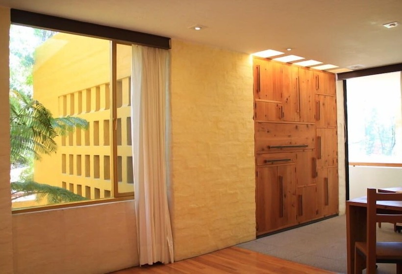 سوییت جونیور, Casa En El Campo