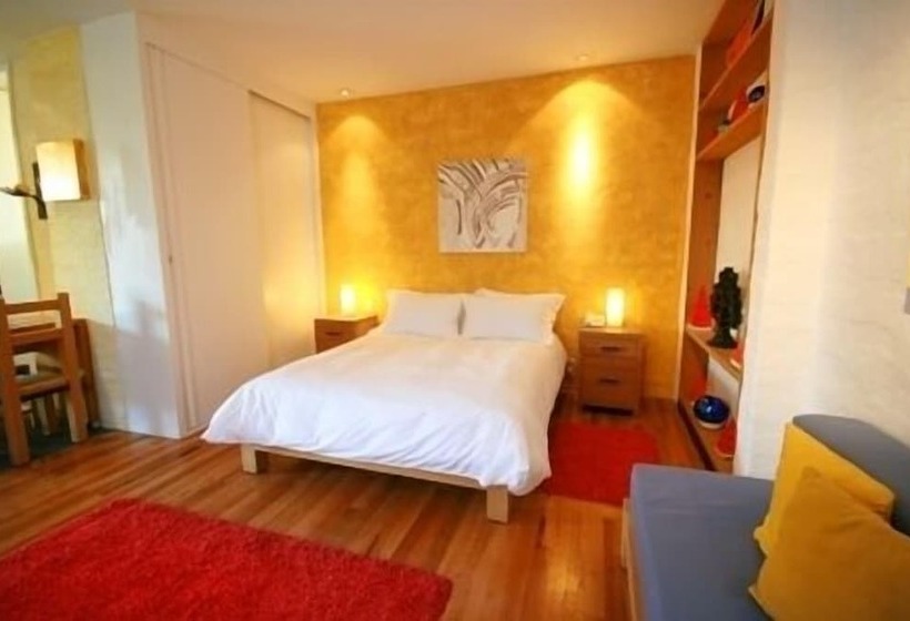 سوییت جونیور, Casa En El Campo