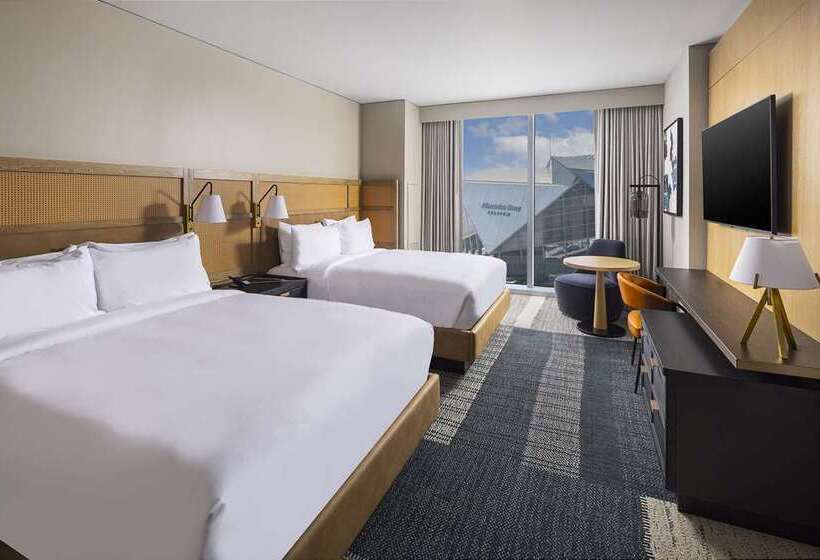 Executive Room Queen Bed, Conrad Pune By Hilton
