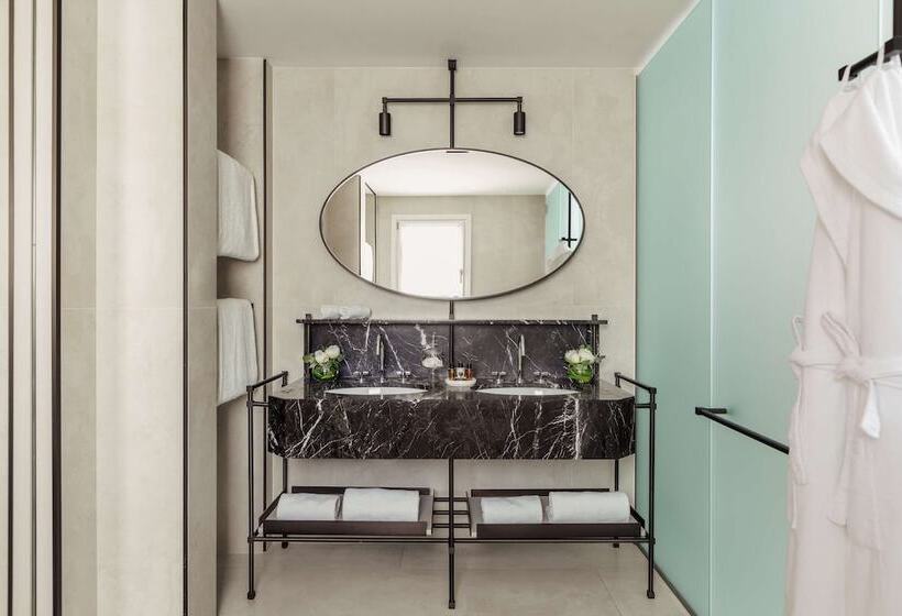 سوئیت جونیور با چشم‌انداز, Tivoli Portopiccolo Sistiana Wellness Resort & Spa