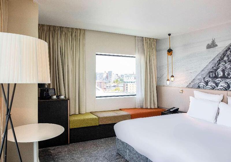 اتاق لوکس با تخت بزرگ, Pullman Liverpool