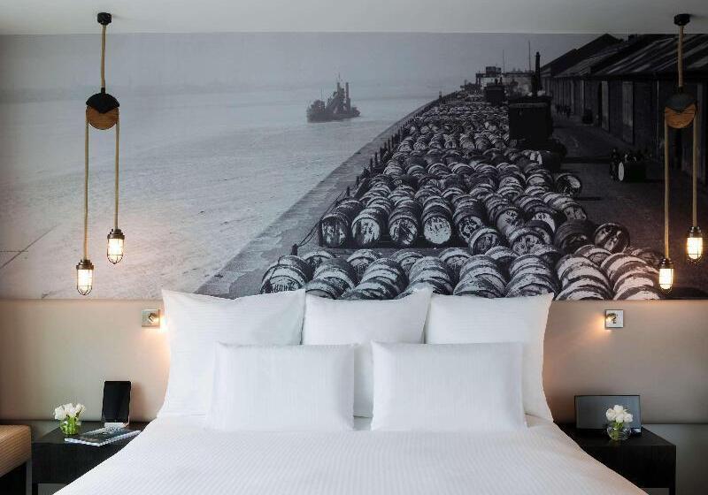 اتاق لوکس با تخت بزرگ, Pullman Liverpool