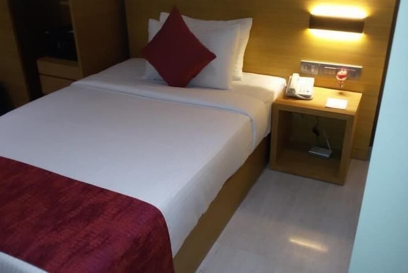 اتاق اجرایی یک تخته, Suba Elite Vadodara