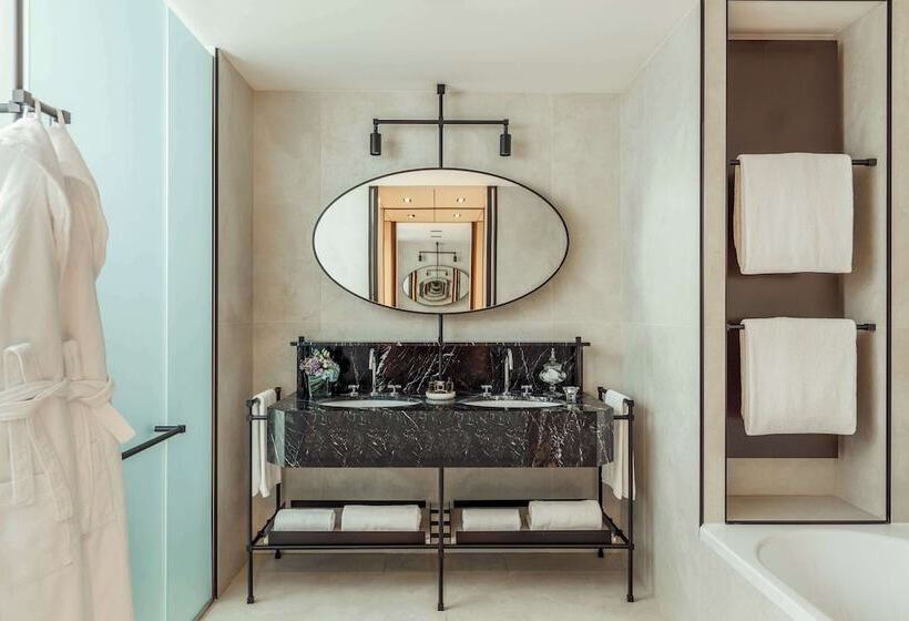 سوئیت جونیور با چشم‌انداز, Tivoli Portopiccolo Sistiana Wellness Resort & Spa