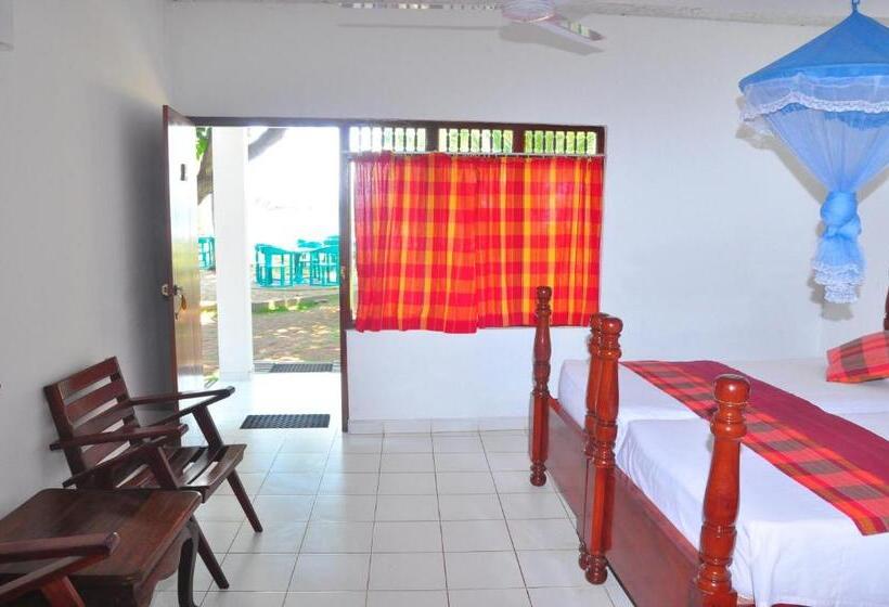 اتاق سوپریور, Ypsylon Tourist Resort