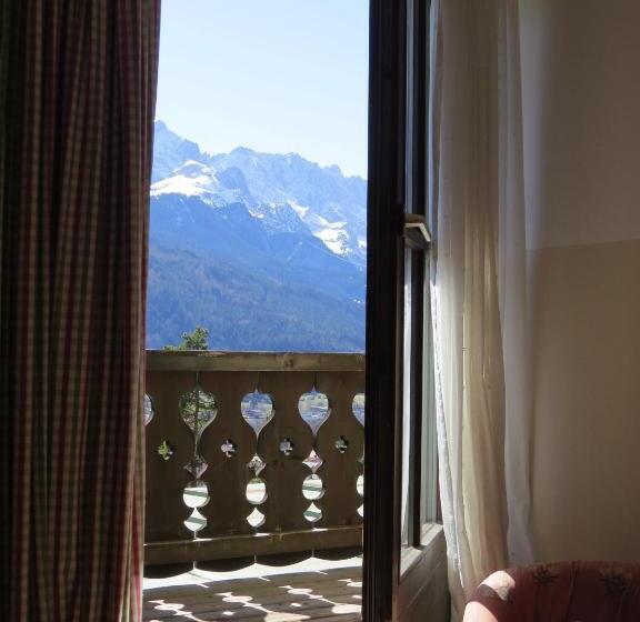 Standardzimmer mit Balkon, Land Panorama