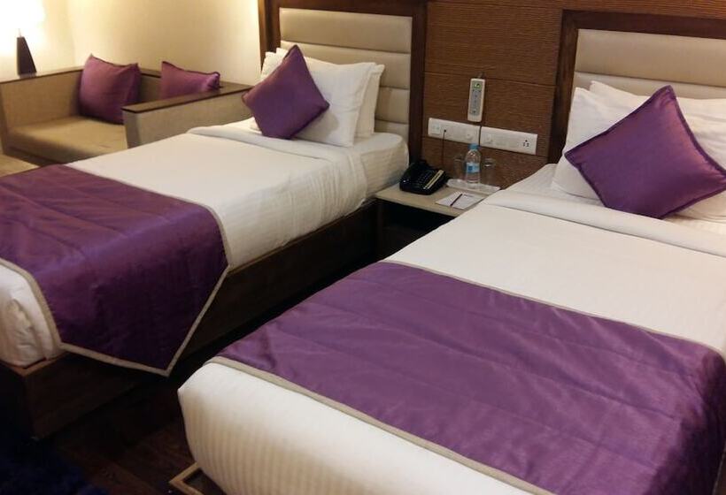 اتاق سوپریور, Pride Biznotel Vadodara