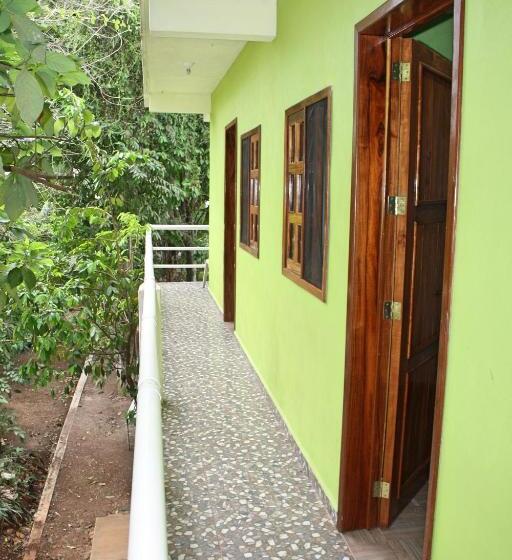スタンダードルーム, Yaxche Centro Hostal Y Camping