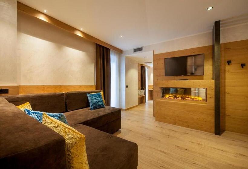 اتاق استاندارد با تخت بزرگ, Adler Hotel Wellness & Spa   Andalo