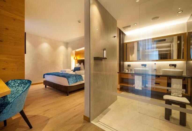 اتاق استاندارد با تخت بزرگ, Adler Hotel Wellness & Spa   Andalo
