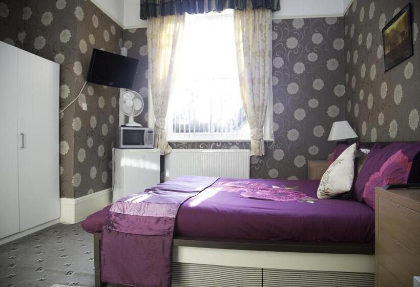 Deluxe Room, Ashfield