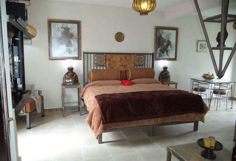 استودیوی لوکس, Posada Spa Antigua Casa Hogar