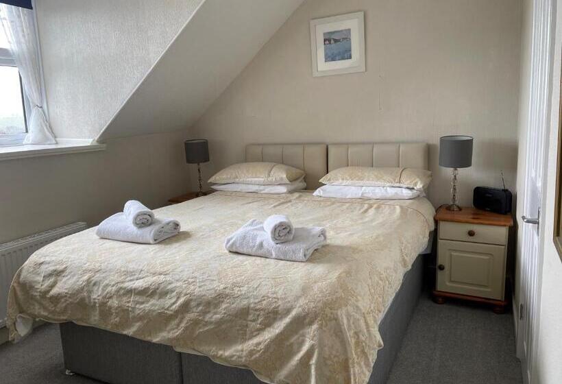 Deluxe Kamer met Uitzicht op Zee, Tudor Court Guest House