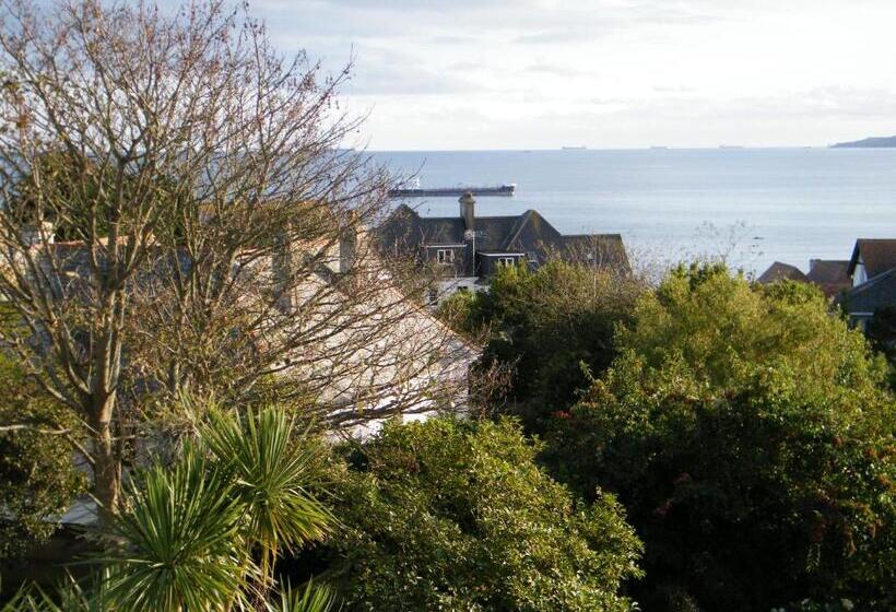 Superior Room Sea View, Tudor Court Guest House