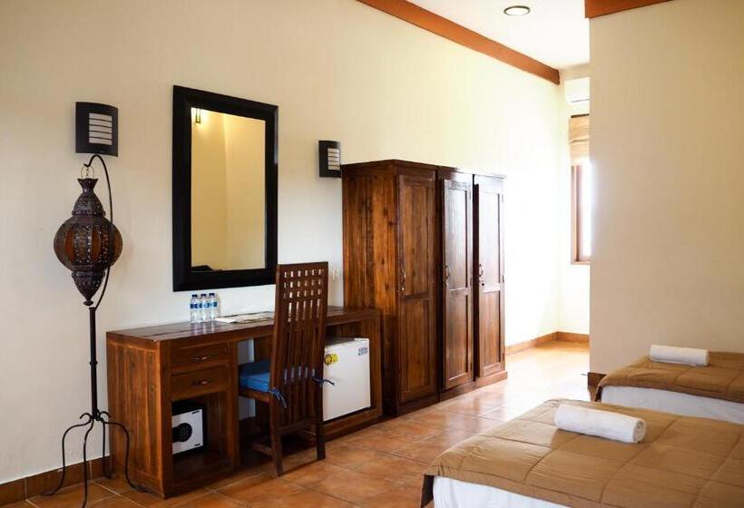Economy Triple Room, Ecosfera Hotel, Yoga & Spa
