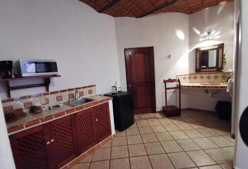 استودیو استاندارد با بالکن, Villas Vista Suites Sayulita