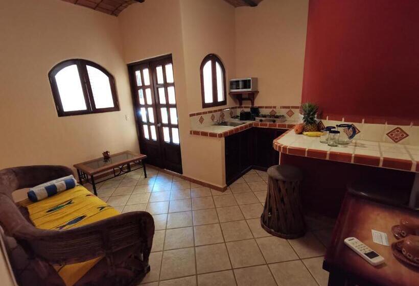 سوییت با چشم‌انداز استخر, Villas Vista Suites Sayulita