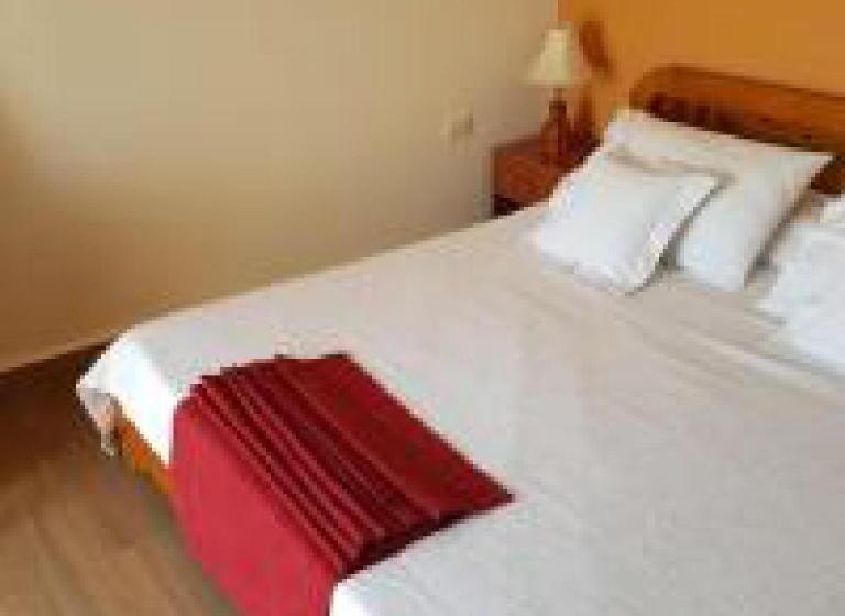 اتاق استاندارد یک تخته با بالکن, Ahiram Hotel Byblos