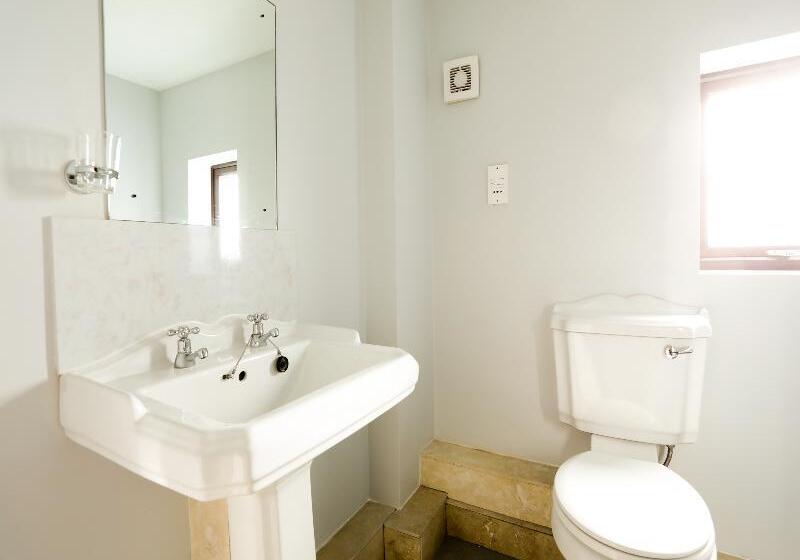 اتاق استاندارد, Elm Farm Country House