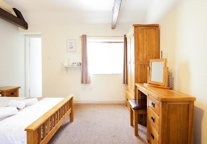اتاق استاندارد یک نفره, Elm Farm Country House