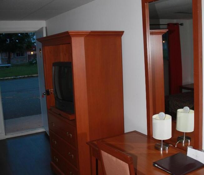 اتاق استاندارد, Grand Motel Saint Hubert