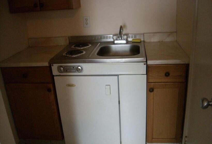 Standard Room with Kitchen, Grand Motel Saint Hubert