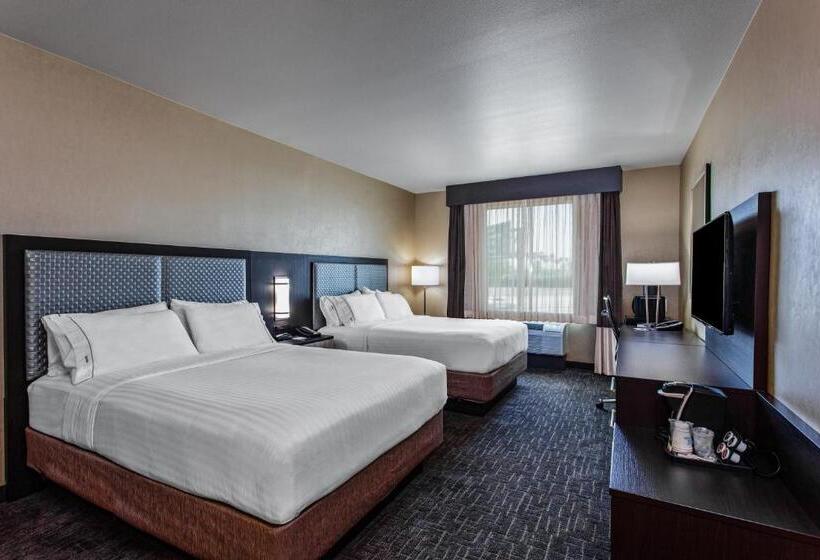 اتاق لوکس, Holiday Inn Express & Suites Anaheim Resort Area, An Ihg