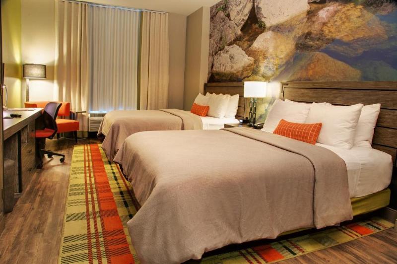 اتاق پرمیوم, Indigo Traverse City, An Ihg