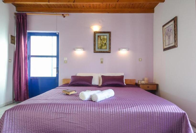 استودیوی استاندارد, Panormos Hotel And Studios