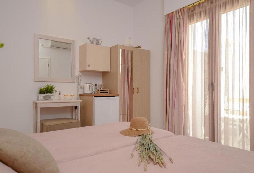 اتاق لوکس با چشم‌انداز دریا, Panormos Hotel And Studios
