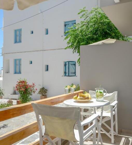 اتاق لوکس, Panormos Hotel And Studios