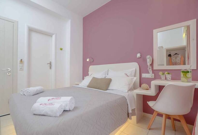اتاق استاندارد با چشم‌انداز دریا, Panormos Hotel And Studios