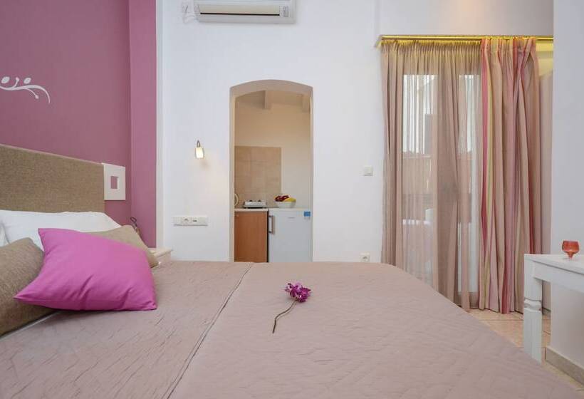 اتاق لوکس, Panormos Hotel And Studios