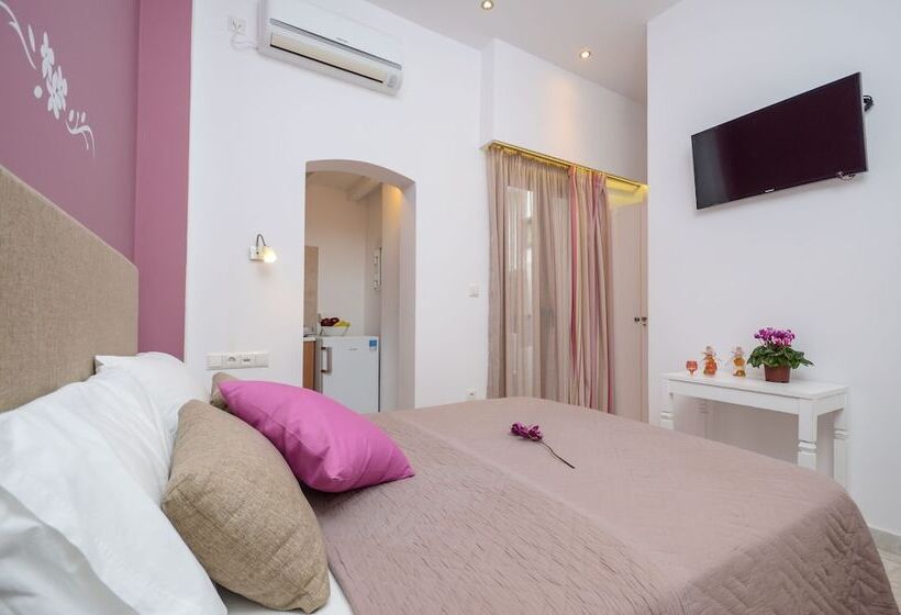 اتاق لوکس, Panormos Hotel And Studios