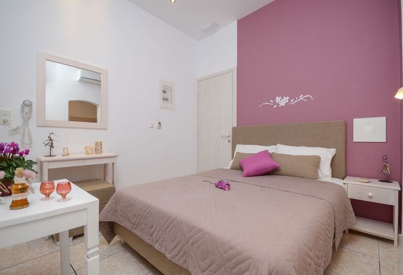 اتاق لوکس, Panormos Hotel And Studios