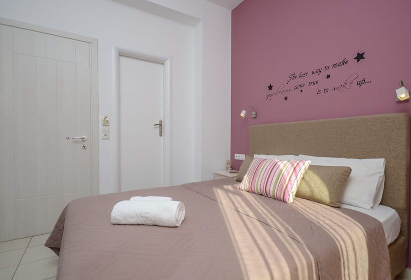 اتاق لوکس, Panormos Hotel And Studios