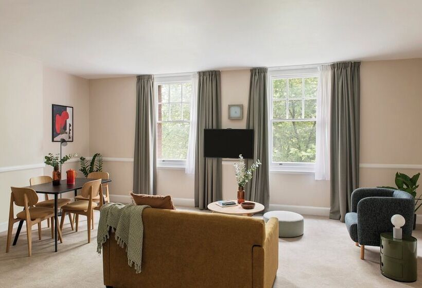 1 Bedroom Superior Apartment, Saco Bristol  West India House