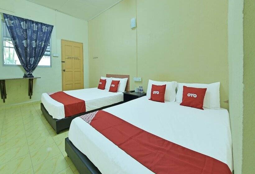 سوییت اجرایی, Oyo 90702 Empire Inn 1