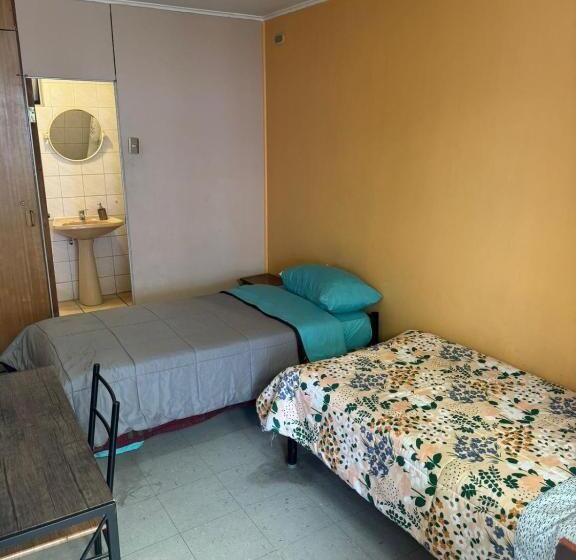 اتاق استاندارد, Hospedaje Personal Laboral Y Turistas