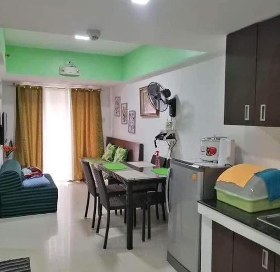 آپارتمان 1 خوابه با بالکن, Condominium Ec Accommodation