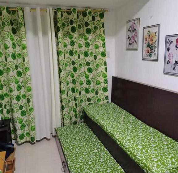 آپارتمان 1 خوابه با بالکن, Condominium Ec Accommodation