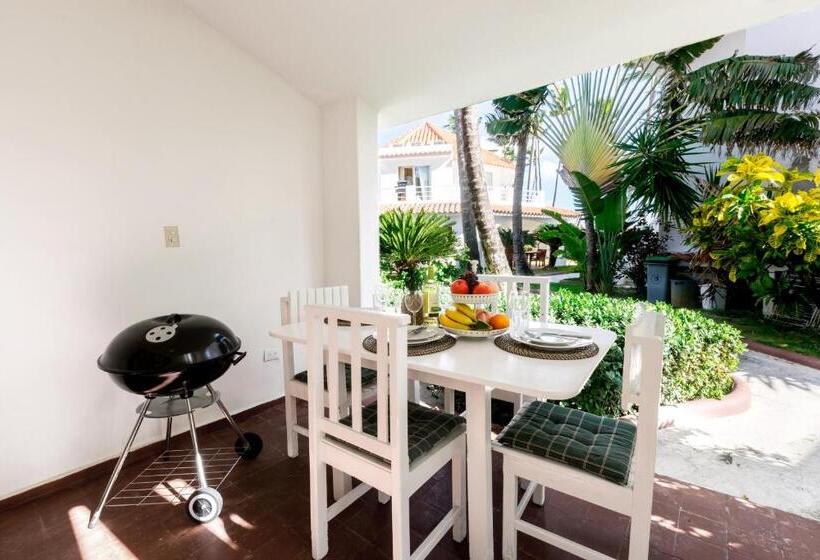 ویلای 3 خوابه, Aventura Village Los Corales Beach And Spa