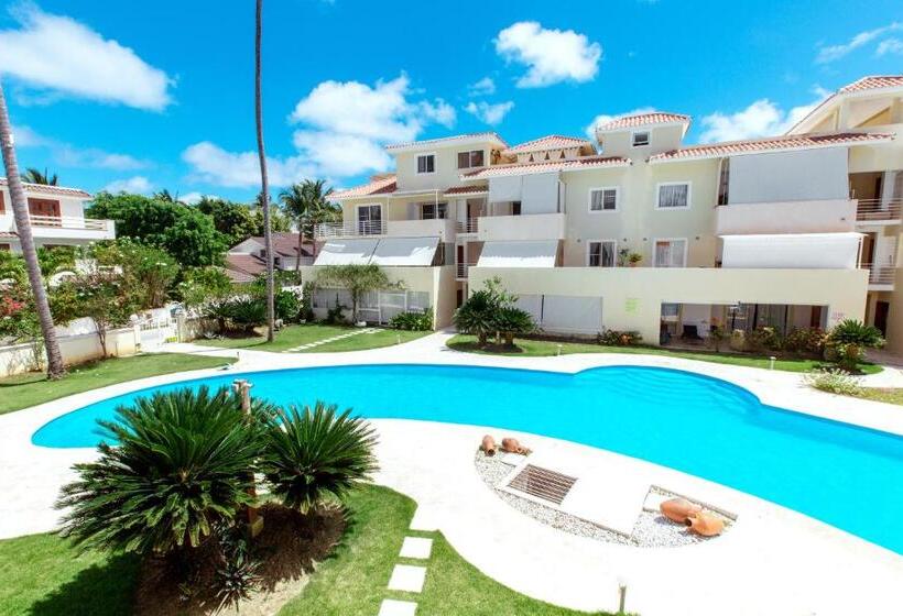 1 Bedroom Penthouse Apartment, Aventura Village Los Corales Beach And Spa