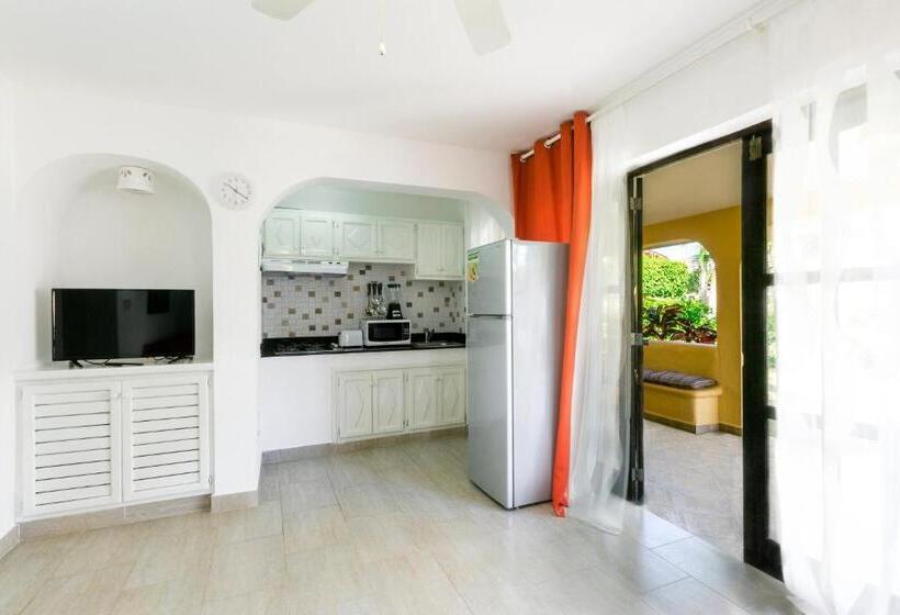 ویلای 1 خوابه با چشم‌انداز باغ, Aventura Village Los Corales Beach And Spa