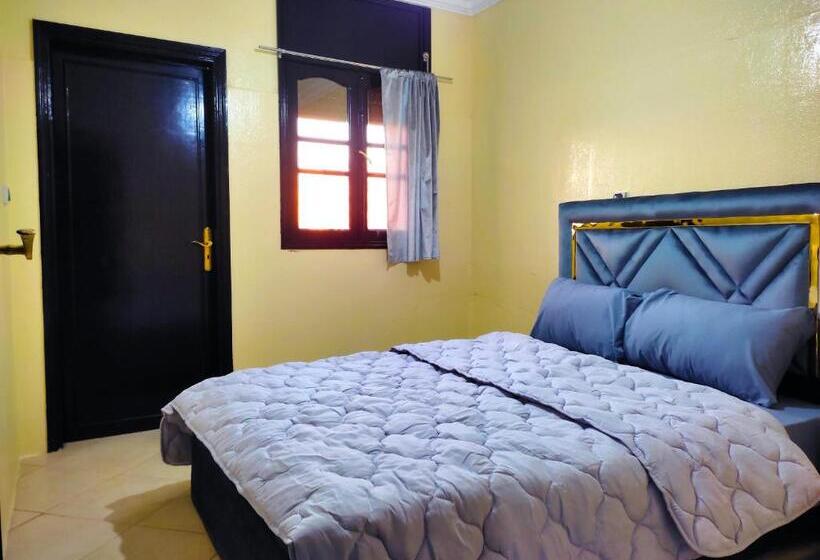 اتاق استاندارد با بالکن, La Coline
