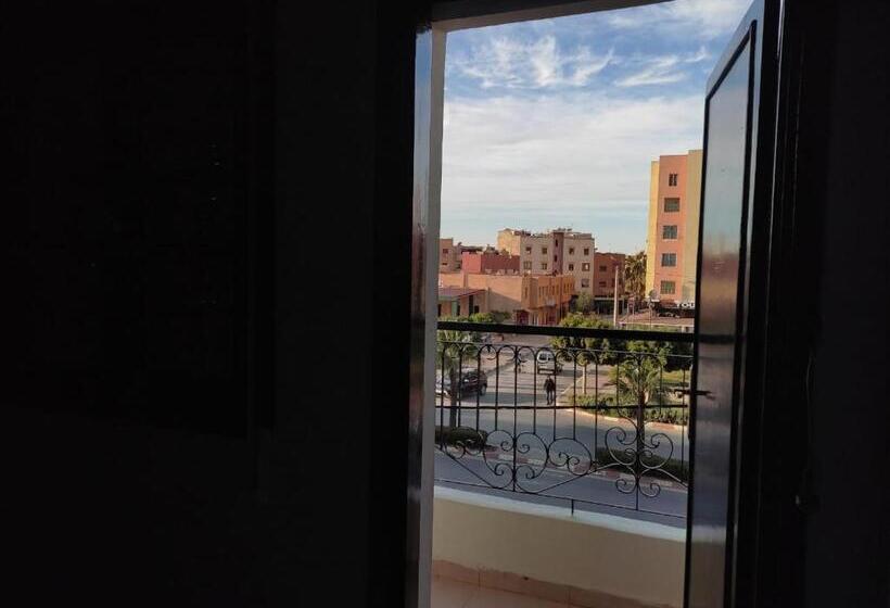 اتاق استاندارد با بالکن, La Coline