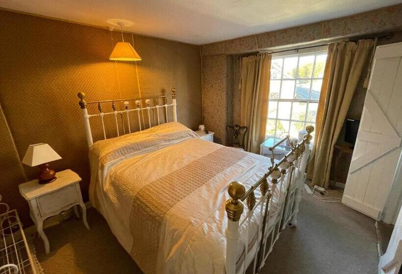 اتاق استاندارد, The Bridge Street Historic Guest House