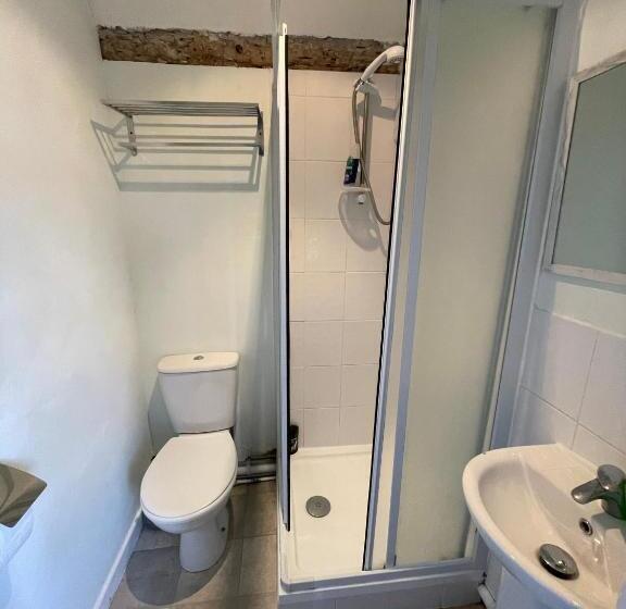 اتاق استاندارد, The Bridge Street Historic Guest House